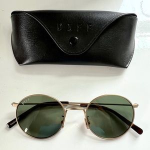 DIFF Round Sunglasses